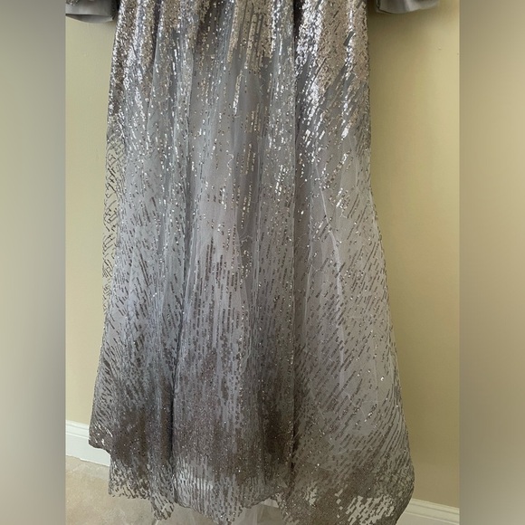 NWT Mac Duggal JEWEL ENCRUSTED ILLUSION LONG SLEEVE A LINE GOWN $798 - Picture 8 of 16